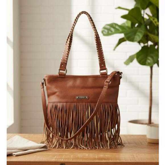 Steve Madden Shoulder Bag Soft Brown Leather Fringe Crossbody Boho Western - Picture 1 of 7